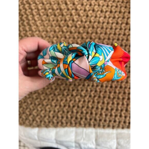 NEW Piggi International Knotted Silk Logo Headband Accessories Multi Color - Picture 2 of 5